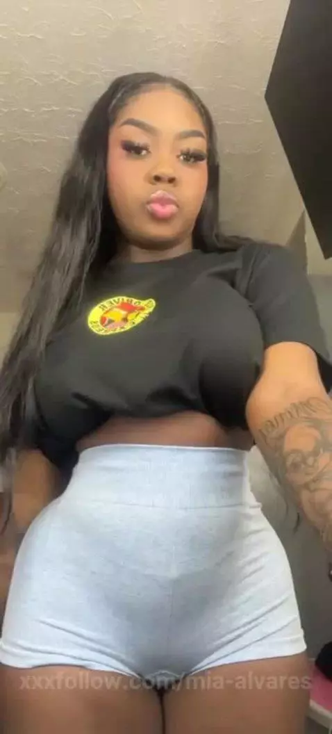 I want to see how you come for me 🎀🥵💋🤤🔥👅✨🍑🍒😈💦 by mia-alvares