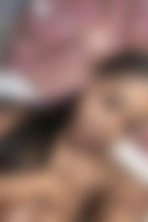 I am not a dream... but I can make you feel inside one by mia-alvares