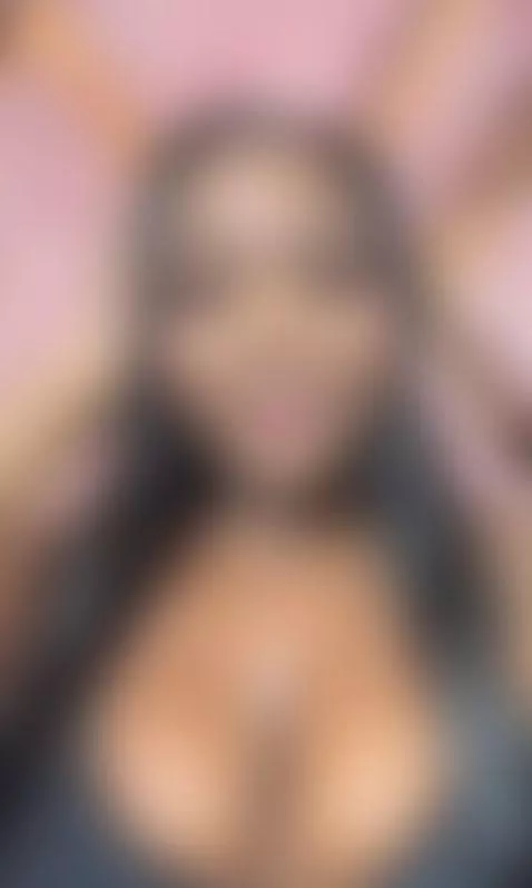 looking for someone to give me pleasure! by mia-alvares