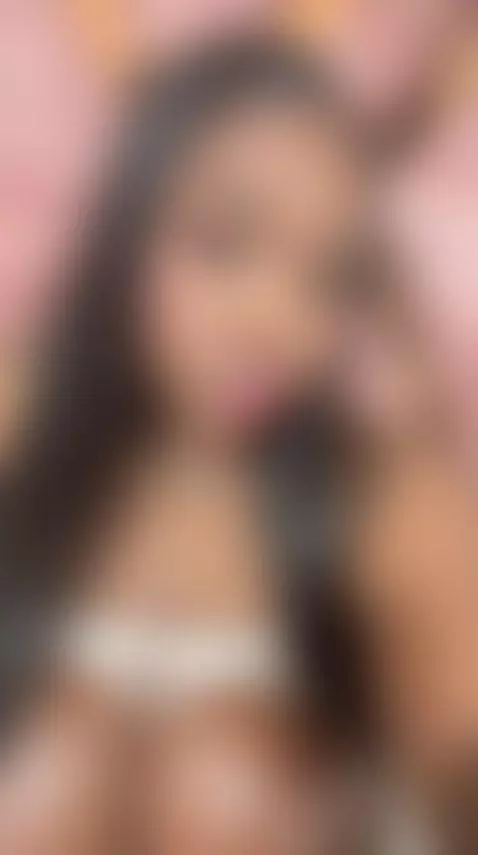 https://www.camsoda.com/es/mia-alvares by mia-alvares