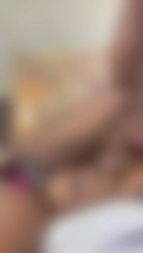 haha chubby but flexible honey! 😈 by mia-alvares