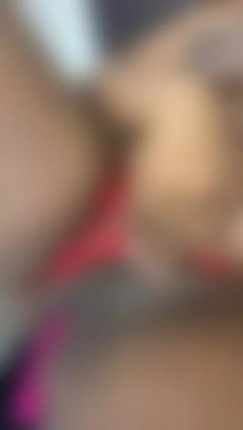 OMG!! Who is that beauty? 🍑💦😈 by mia-alvares