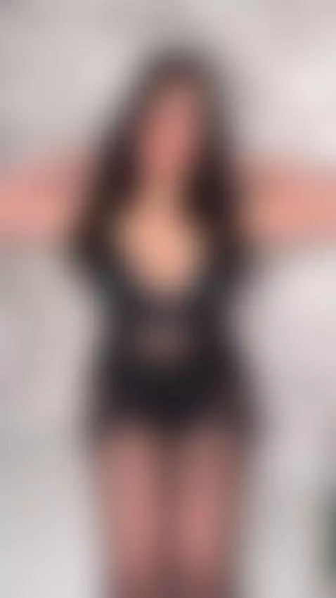 Busty asian girl by rennakamura