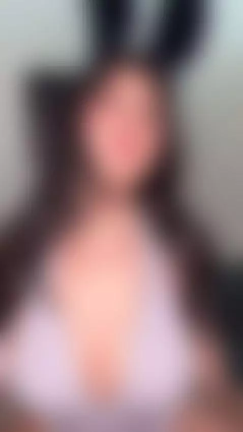 Naughty kitty by rennakamura