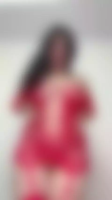 Girl in red by rennakamura