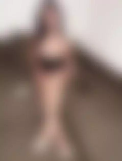 This sofa has seen a lot. But it certainly isn't expecting w... by rennakamura