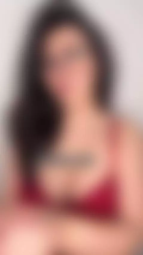 This day is definitely getting hotter by rennakamura