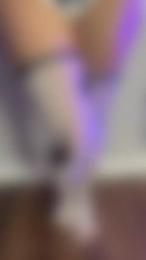 My curves are made to tease you slowly 😈 by rennakamura