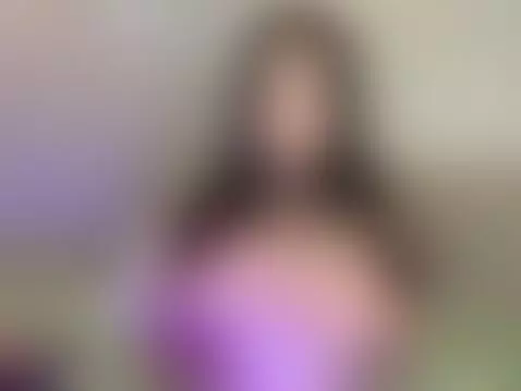 I promise, over there on Fansly, there's more content 🐼 by rennakamura