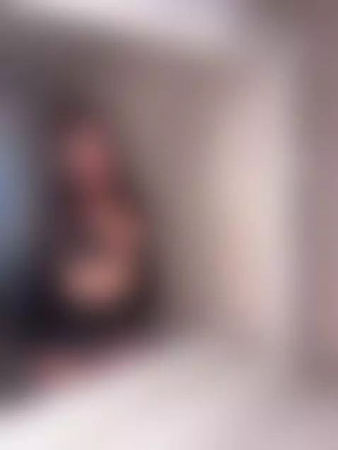 I promise, over there on Fansly, there's more content 🐼 by rennakamura