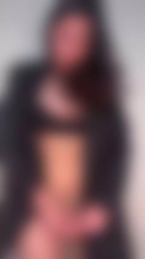 I promise, over there on Fansly, there's more content 🐼 by rennakamura