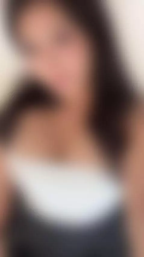 I promise, over there on Fansly, there's more content 🐼 by rennakamura