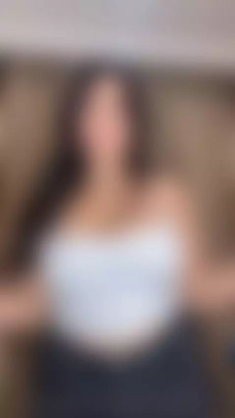 I promise, over there on Fansly, there's more content 🐼 by rennakamura