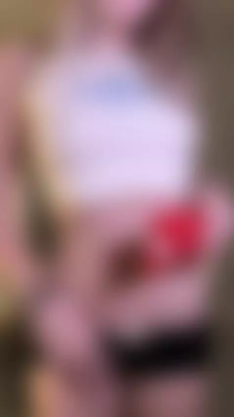 Seizing the moment by loraelfgirl