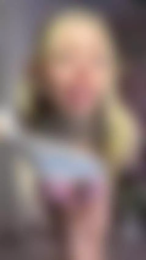 don't firt with me, ima start daydreaming about us fckin by loraelfgirl