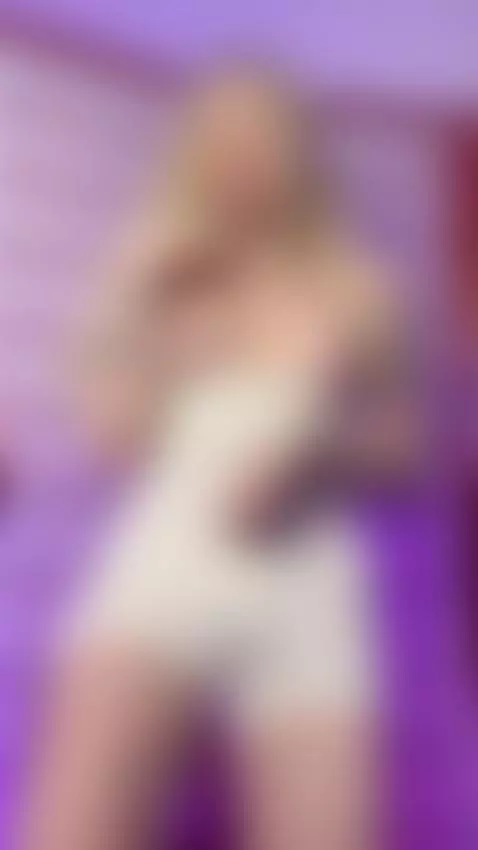 I have new underwear, do you want to see it? by loraelfgirl