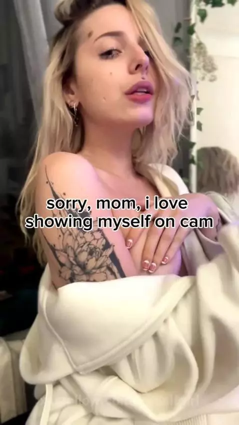 Your best girl is here by loraelfgirl