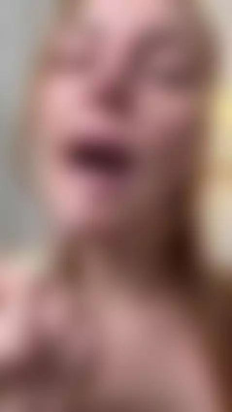 So shiny… they’re literally begging for attention 💋 by cinnamonxgirl