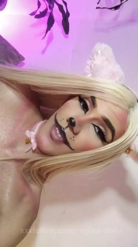 Grrr by regiina-doll