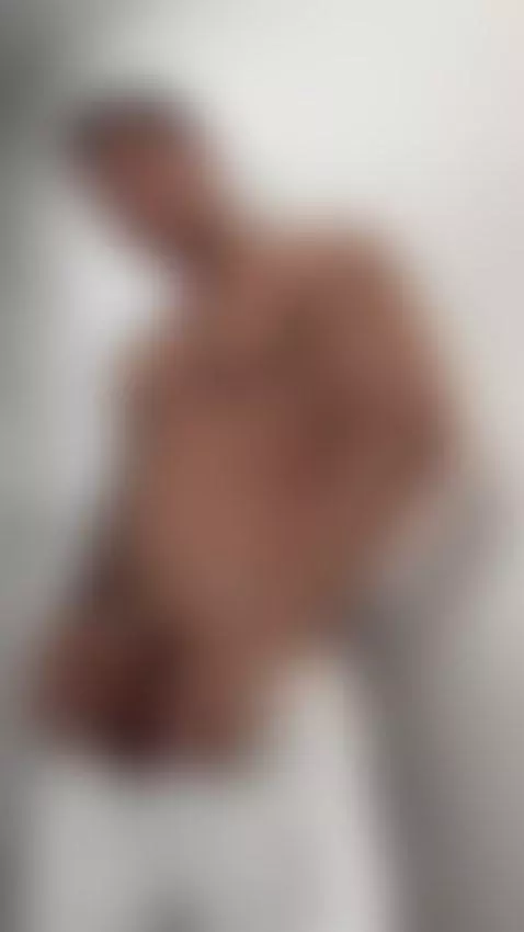 a soft 🍑 by garretalvin