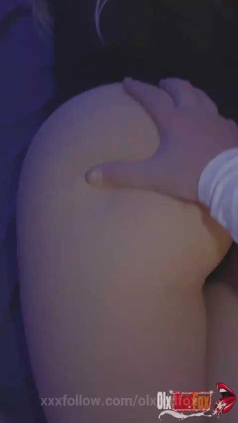 Milf with sexy ass waiting for cock by olxredfox