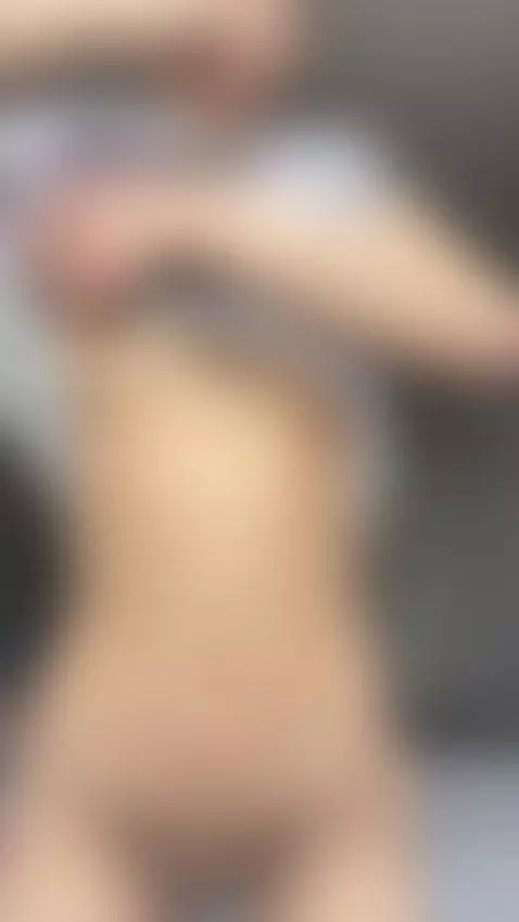 Don't ask me why I'm showing you my tits😏 What do you think ... by tinakim00