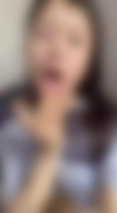 Sign up or keep dreaming? by tinakim00