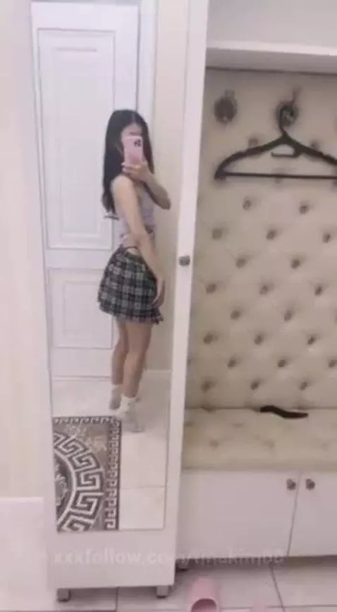 hope you fall in love with my reflection by tinakim00