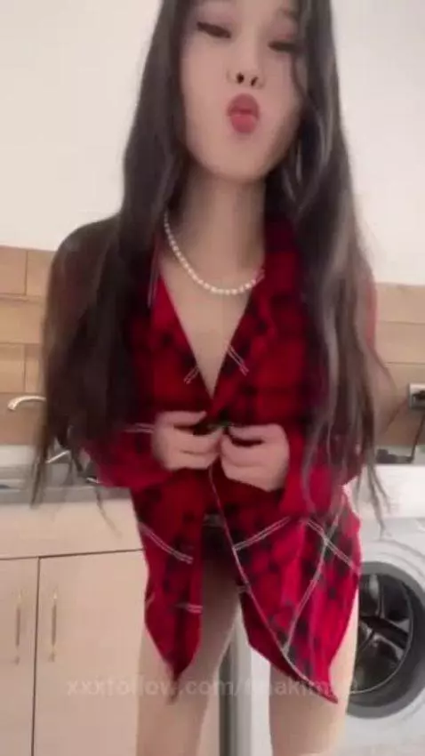 Are asians with small tits like mine your type? by tinakim00