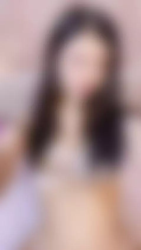 Whose dick wants to be fucked between my boobs? by tinakim00