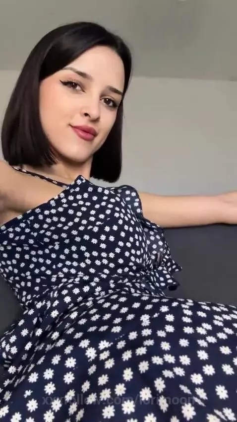 Time to show off by lorimoon