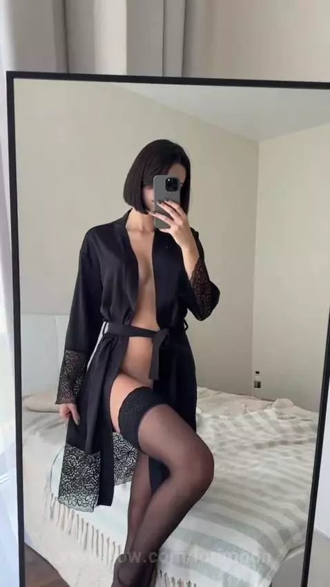 Juicy from all sides by lorimoon