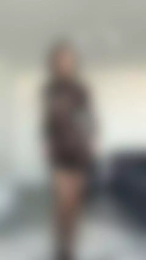 Hard to resist by lorimoon