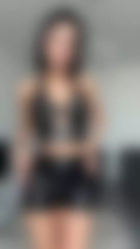 Shiny outfit by lorimoon