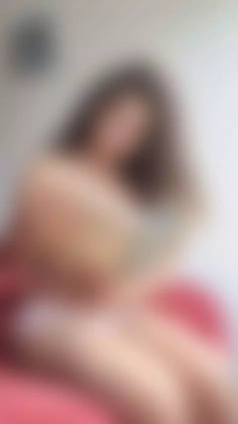 My body has dirty intentions. by eliencafeof