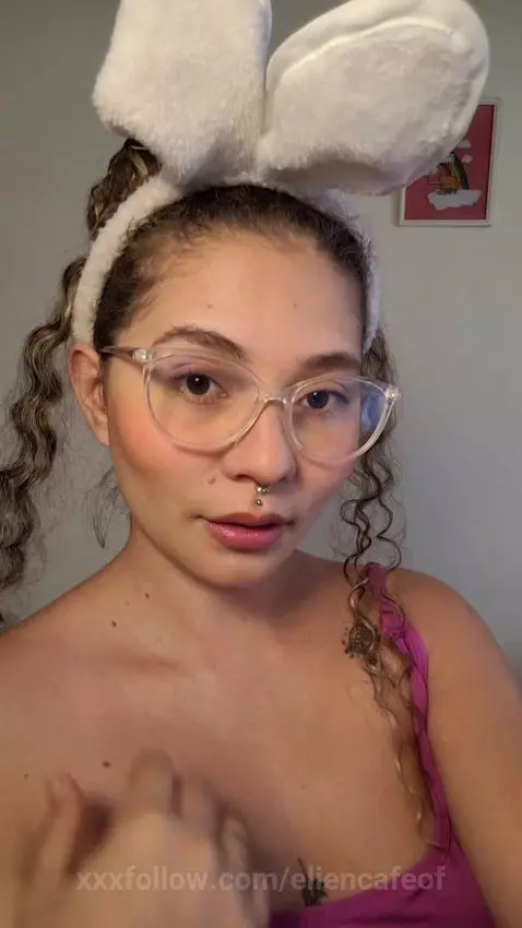 Today no excuses, only desire. by eliencafeof