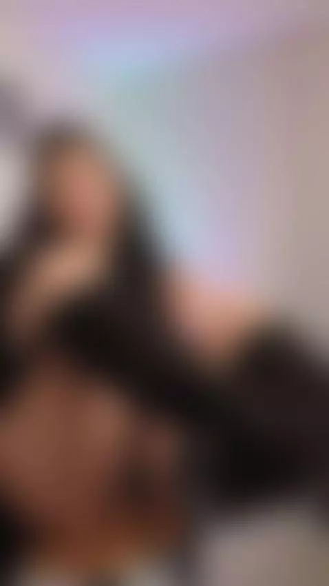 I am your pretty secretary by eliencafeof