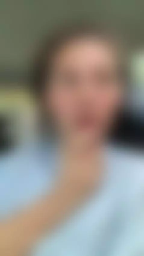 Look at me with desire, I like it by eliencafeof