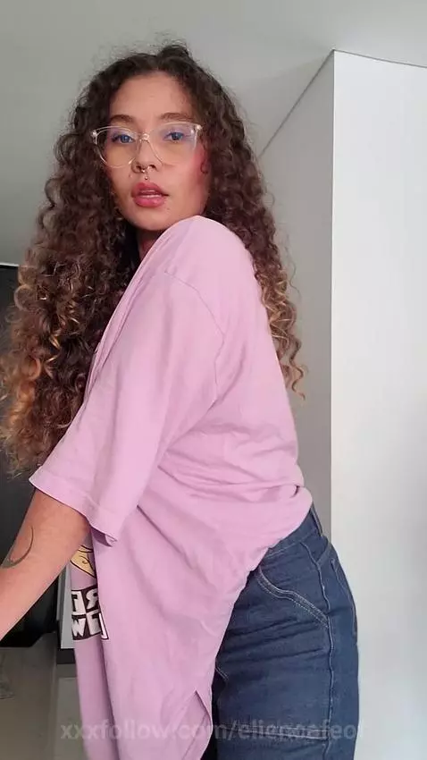 you behind me as I move by eliencafeof