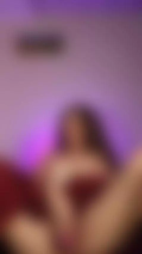 Follow me on LOYALFANS and claim a welcome gift there. by eliencafeof