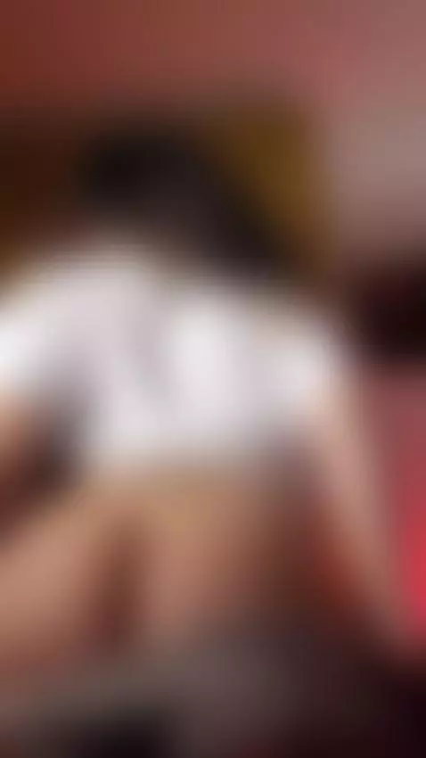 🤭🤭 by eliencafeof