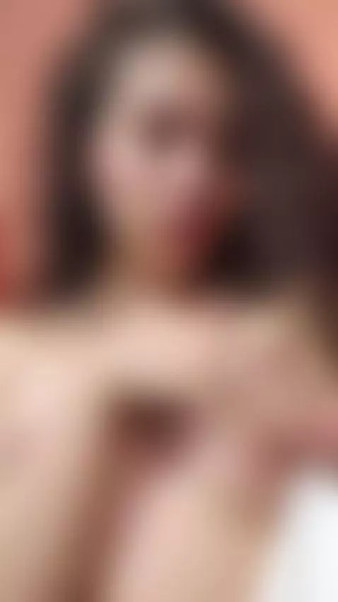 Come and touch me, I need to feel you... by eliencafeof