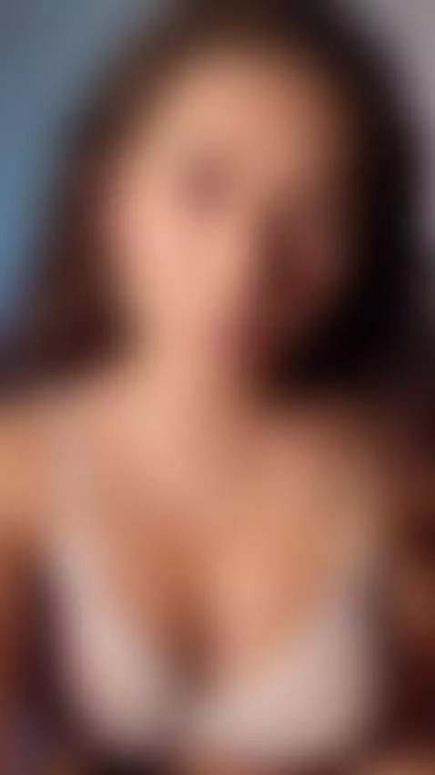 Deja que tu imaginación juegue con lo que mis labios aún no ... by eliencafeof