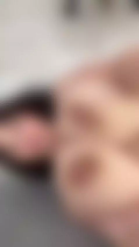 They're extra heavy today and want to be squeezed harder by teachervikky