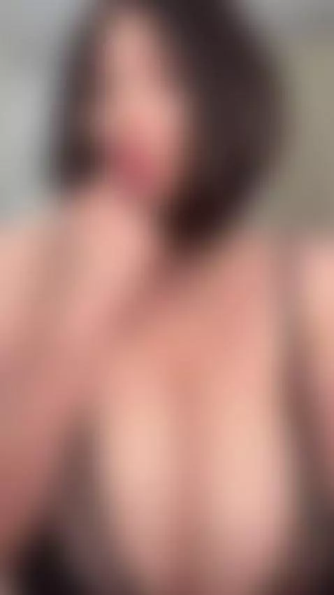 Look at me, and lose your mind 😏 by teachervikky