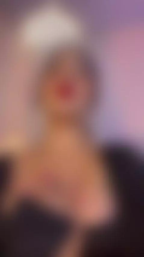 who would have thought that my cute and tender face would be... by halmaroberts