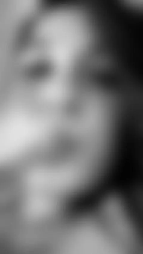 Hey guys, I send you greetings, you know that I love you. by halmaroberts