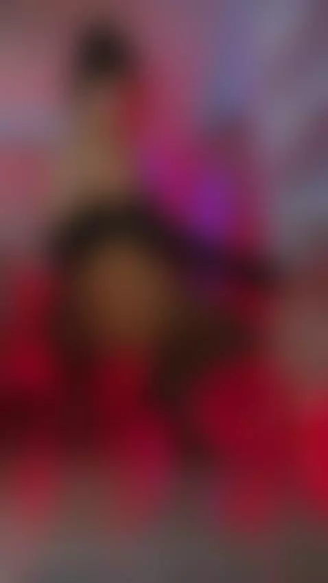 Do u like my heels? by halmaroberts