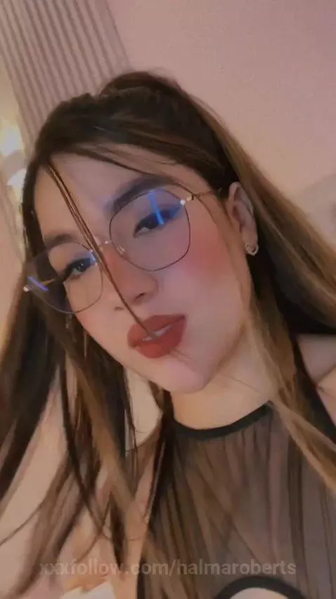 today amaneci fuckable... come and check it out...🥵😈 by halmaroberts