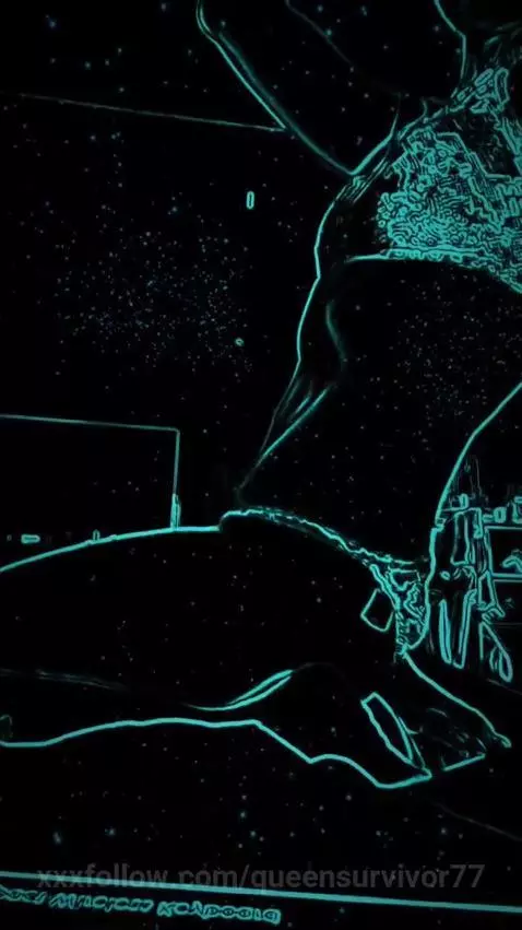 what live by queensurvivor77